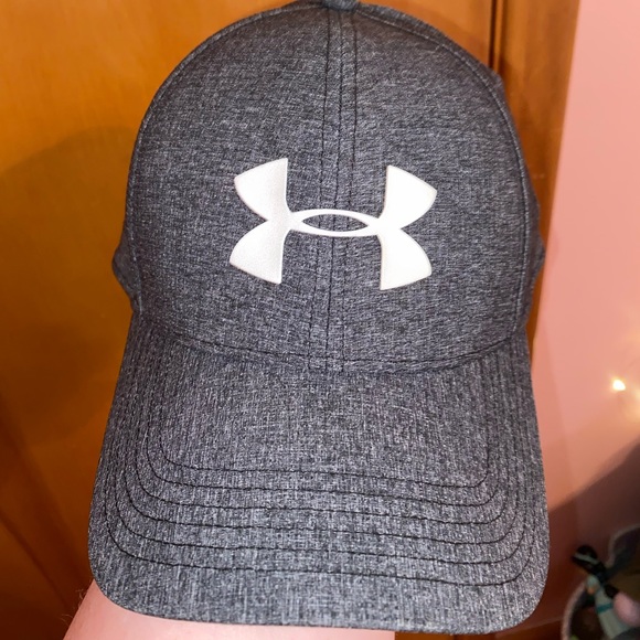 Other - Under armor hat